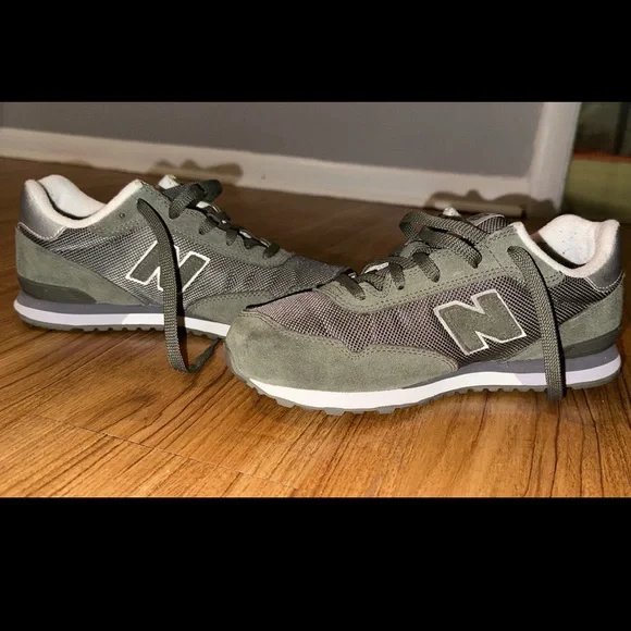 W. New Balance 515 Sneakers - Picture 1 of 9